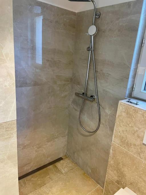 Superbe Appartement Pres De La Plage Et Du Centre Ville Saint-Tropez Eksteriør billede